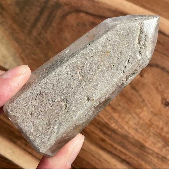 Scenic Quartz- Garden Quartz- Inclusion Quartz Crystal Tower - Picture 16 of 17